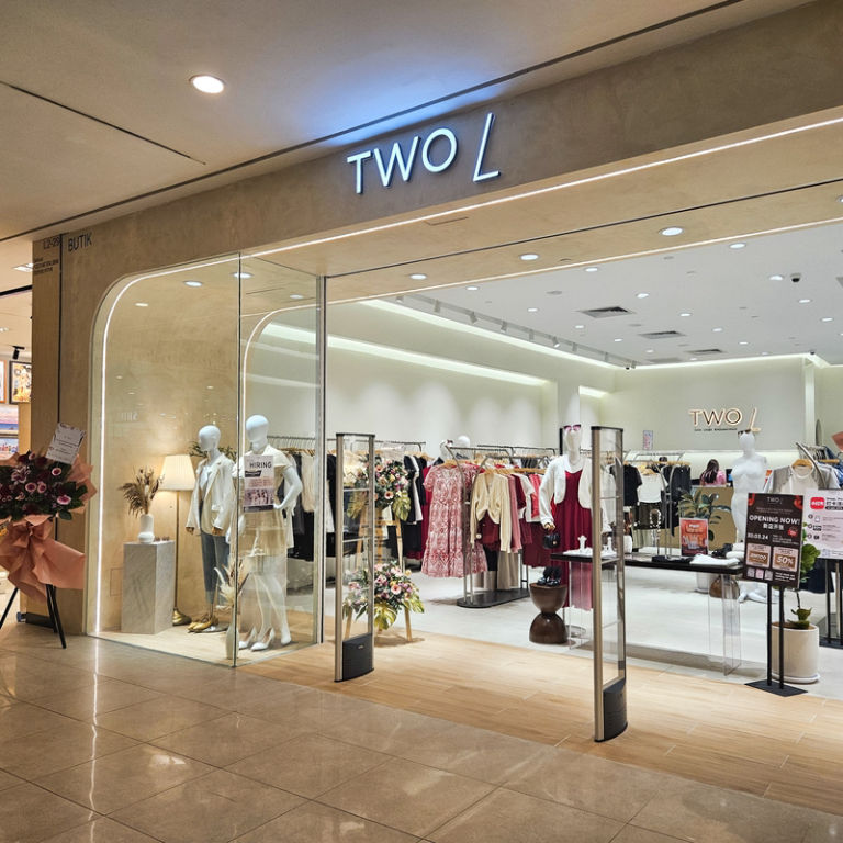 NEO-FASHION OF TWO L MEICONSEPTS SDN. BHD. workplace photo